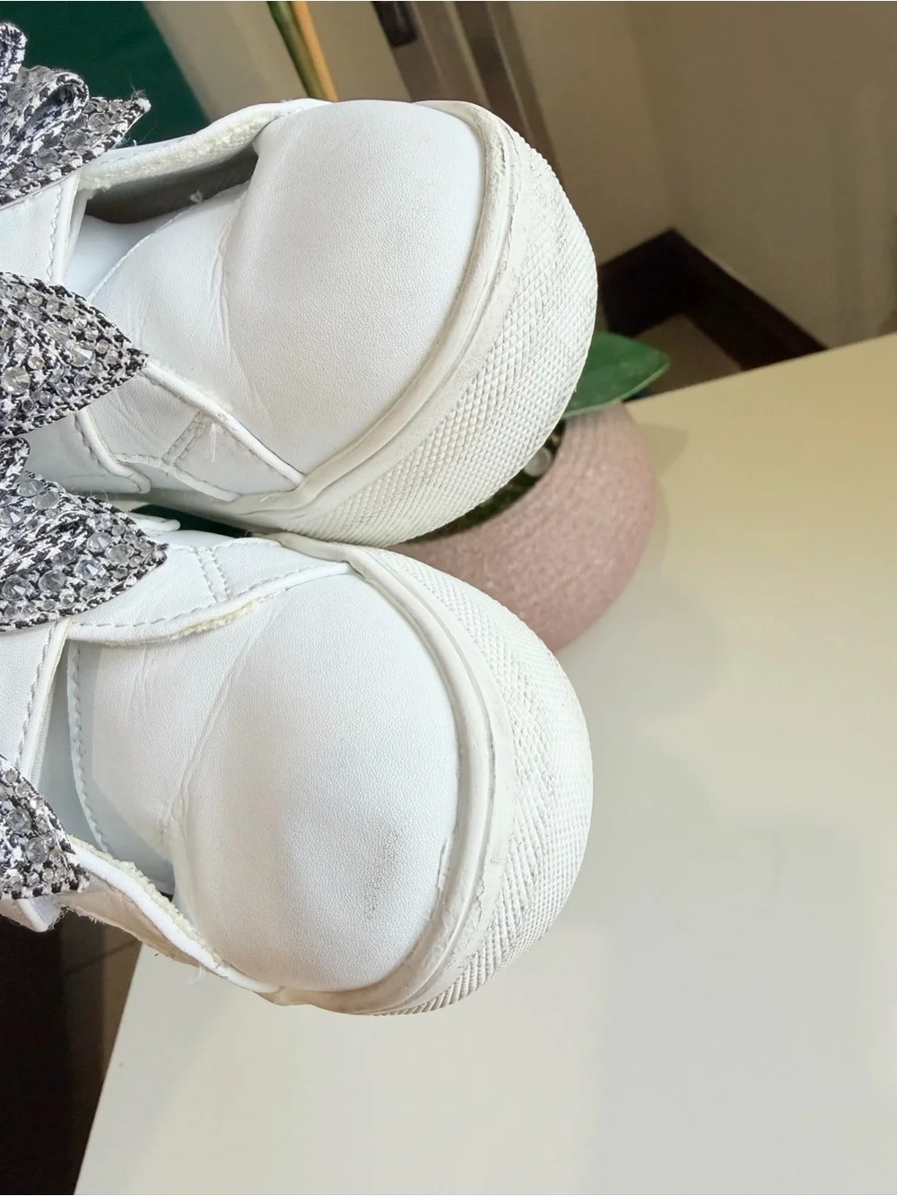 Kurt Geiger Kids Mini Laney Bow Sneakers Size 9 Toddler White Crystal